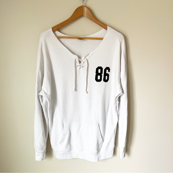 PINK Victoria's Secret Love Pink 86 Oversized Wide Neck Sweatshirt White M - Picture 1 of 8